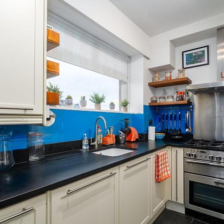 Guestready - Vibrant Home Near London Eye Екстериор снимка